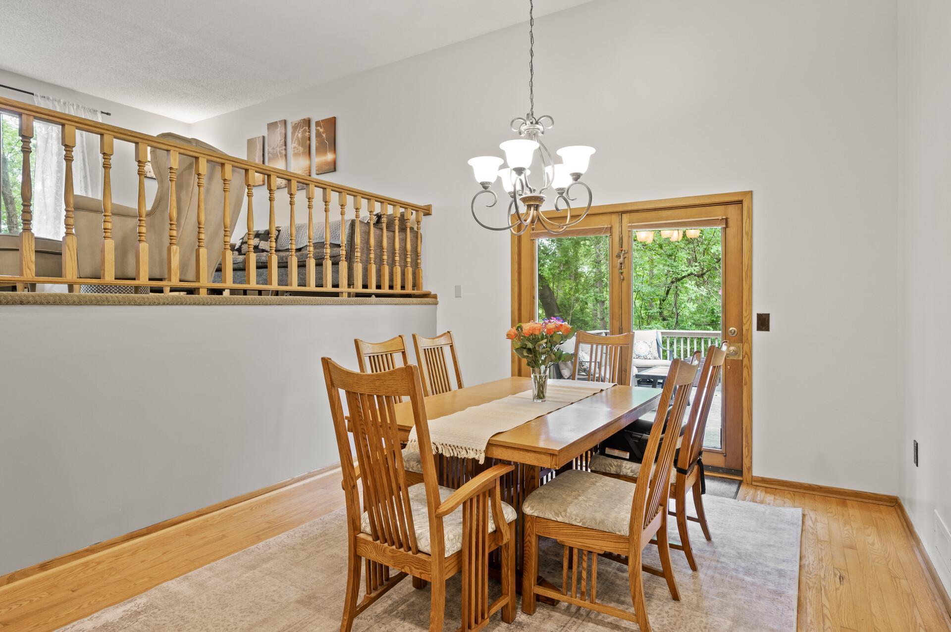778 Sunset Drive, Eagan, Minnesota image 5