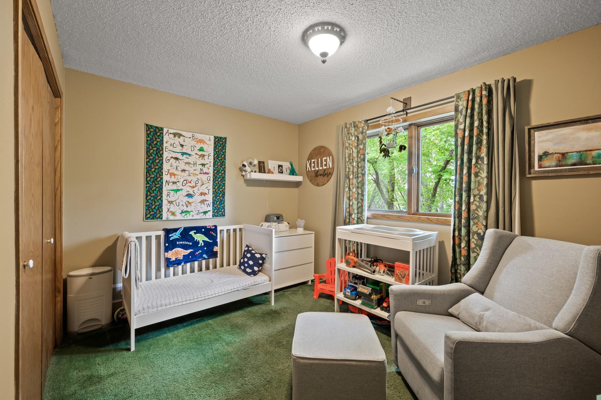 778 Sunset Drive, Eagan, Minnesota image 18