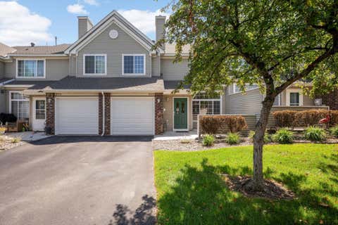 Townhouse For Sale - 8775 Branson Drive<br/> Dakota County, Inver Grove Heights, MN 55076