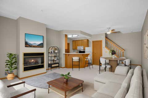 Townhouse For Sale - 8775 Branson Drive<br/> Inver Grove Heights, MN 55076