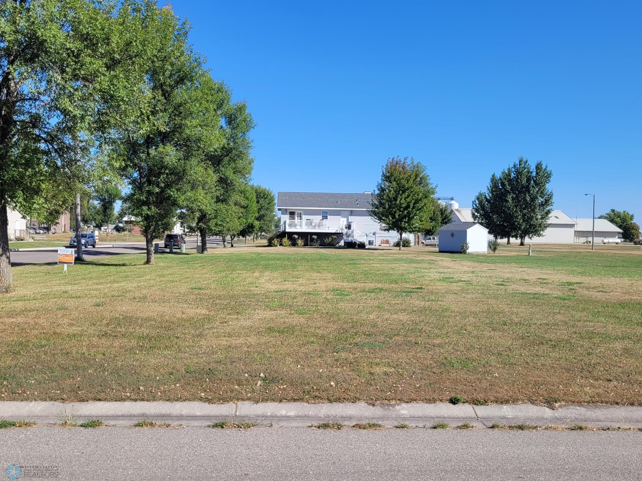 504 3rd Street, Breckenridge, Minnesota image 3