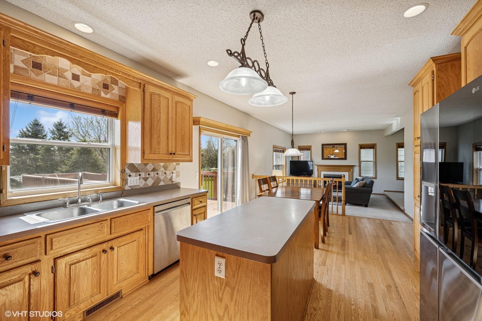 13984 Starlite Drive, Rogers, Minnesota image 20