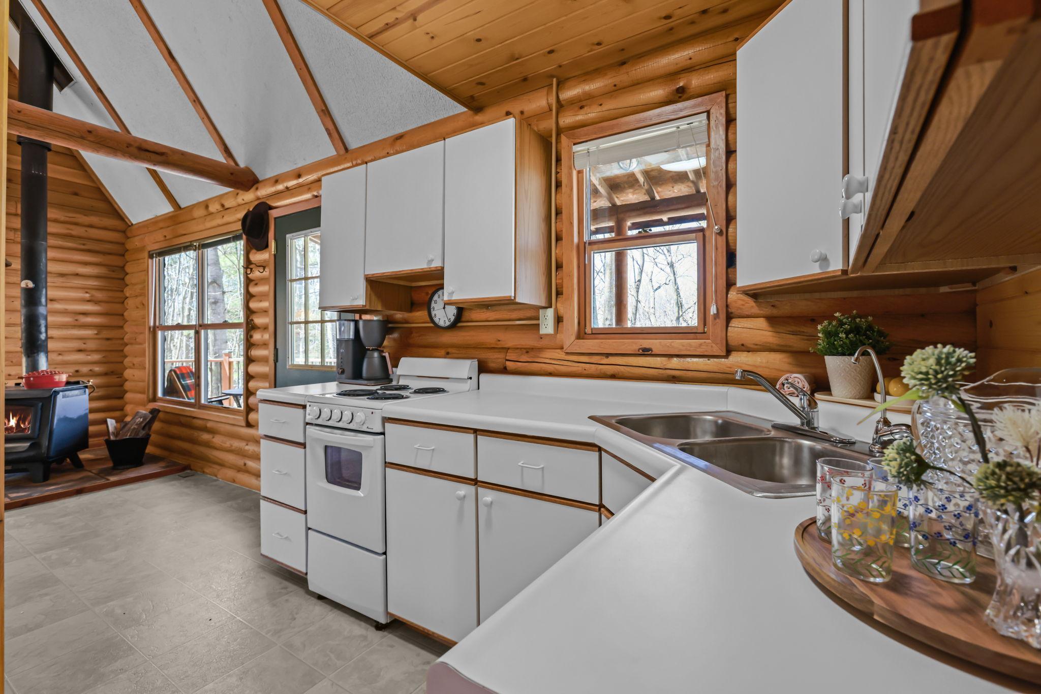 28352 W River Way, Pine City, Minnesota image 23