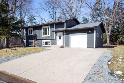 Homes For Sale - 419 Schachtner Street<br/> Somerset, WI 54025