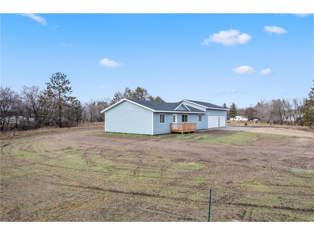 550 Emory Circle, Motley, Minnesota image 2