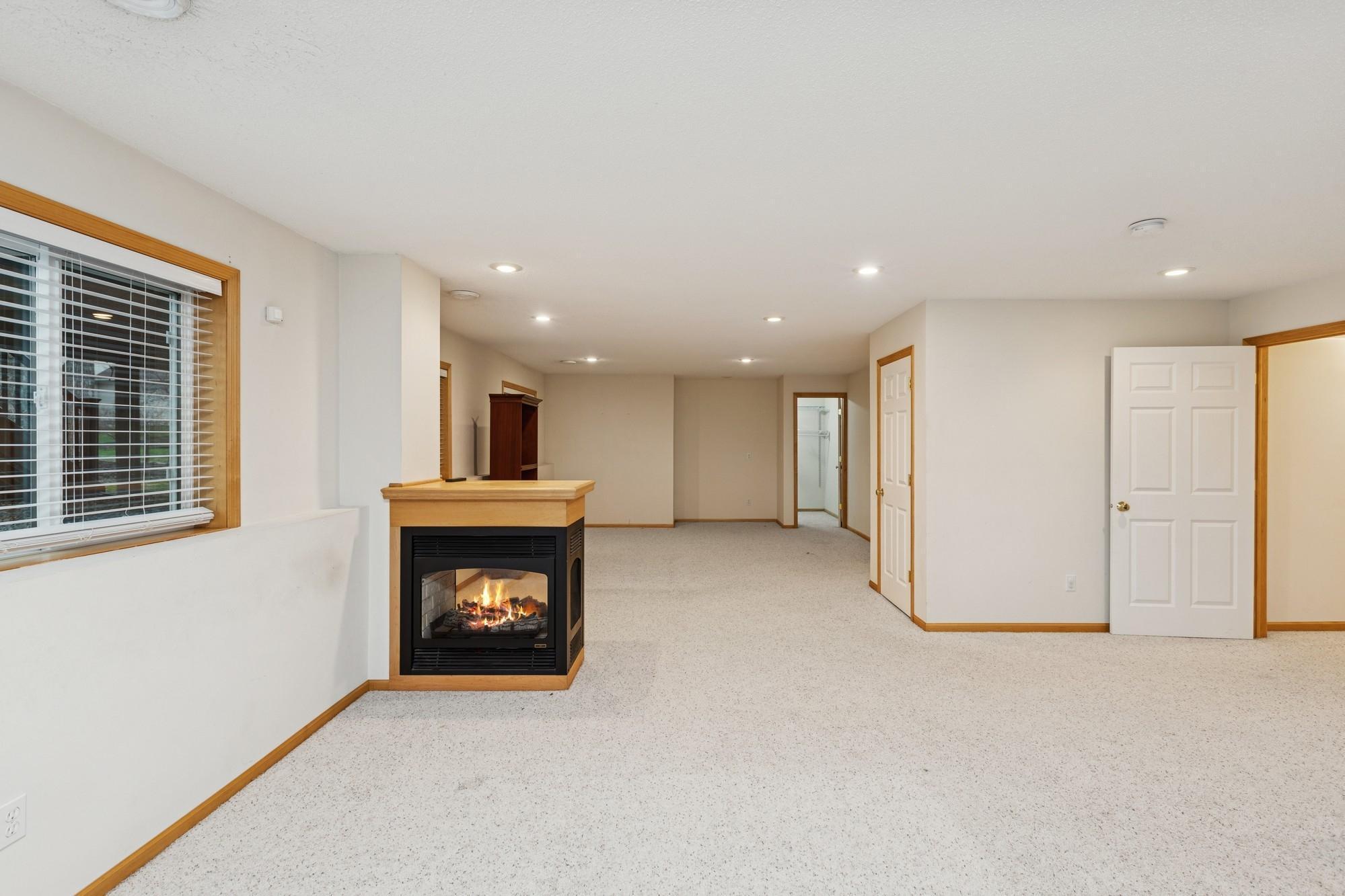 16978 Festal Avenue, Lakeville, Minnesota image 22