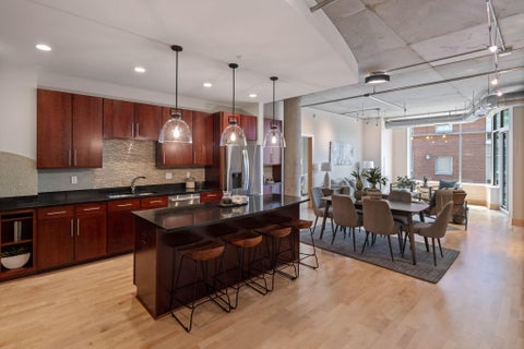 Condo For Sale - 150 2nd Street<br/> Hennepin County, Minneapolis, MN 55413