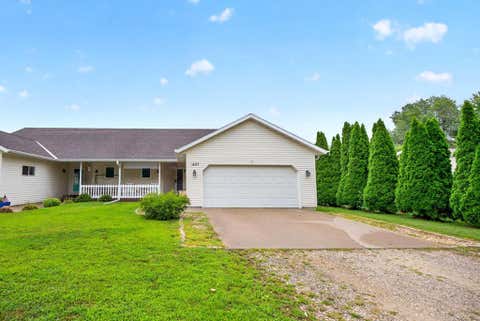 Townhouse For Sale - 1407 S Garden Street<br/> Wabasha County, Lake City, MN 55041