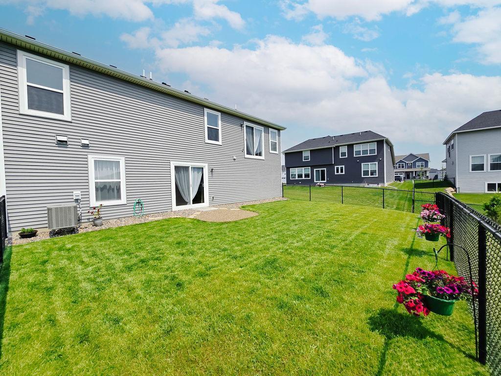 7376 Crane Drive, Hugo, Minnesota image 34