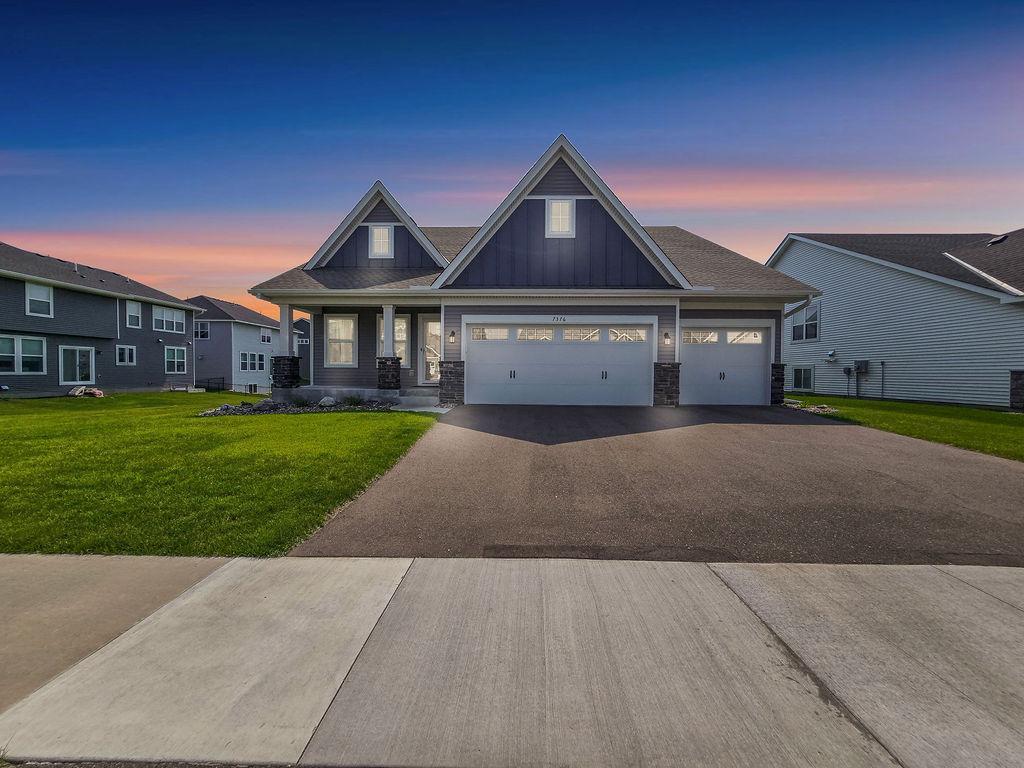 7376 Crane Drive, Hugo, Minnesota image 1