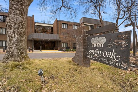 Condo For Sale - 3412 Oak Ridge Road<br/> Hopkins, MN 55305