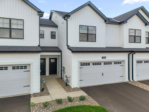 Townhouse For Sale - 1020 130th Court<br/> Dakota County, Rosemount, MN 55068