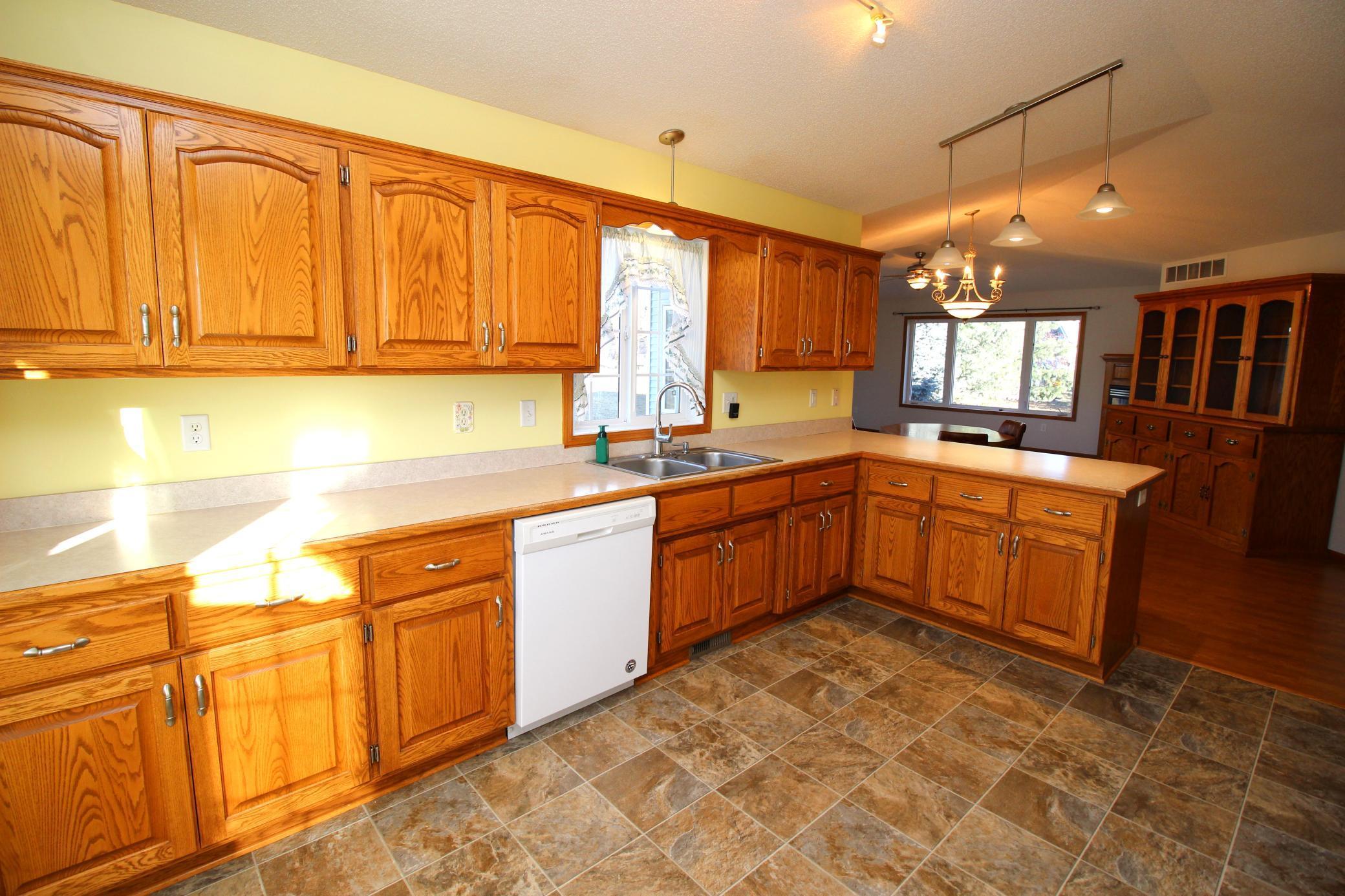 24255 Fillmore Circle, Bethel, Minnesota image 6