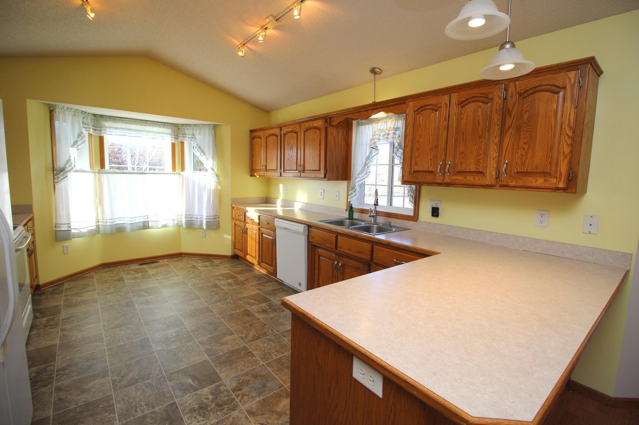 24255 Fillmore Circle, Bethel, Minnesota image 10