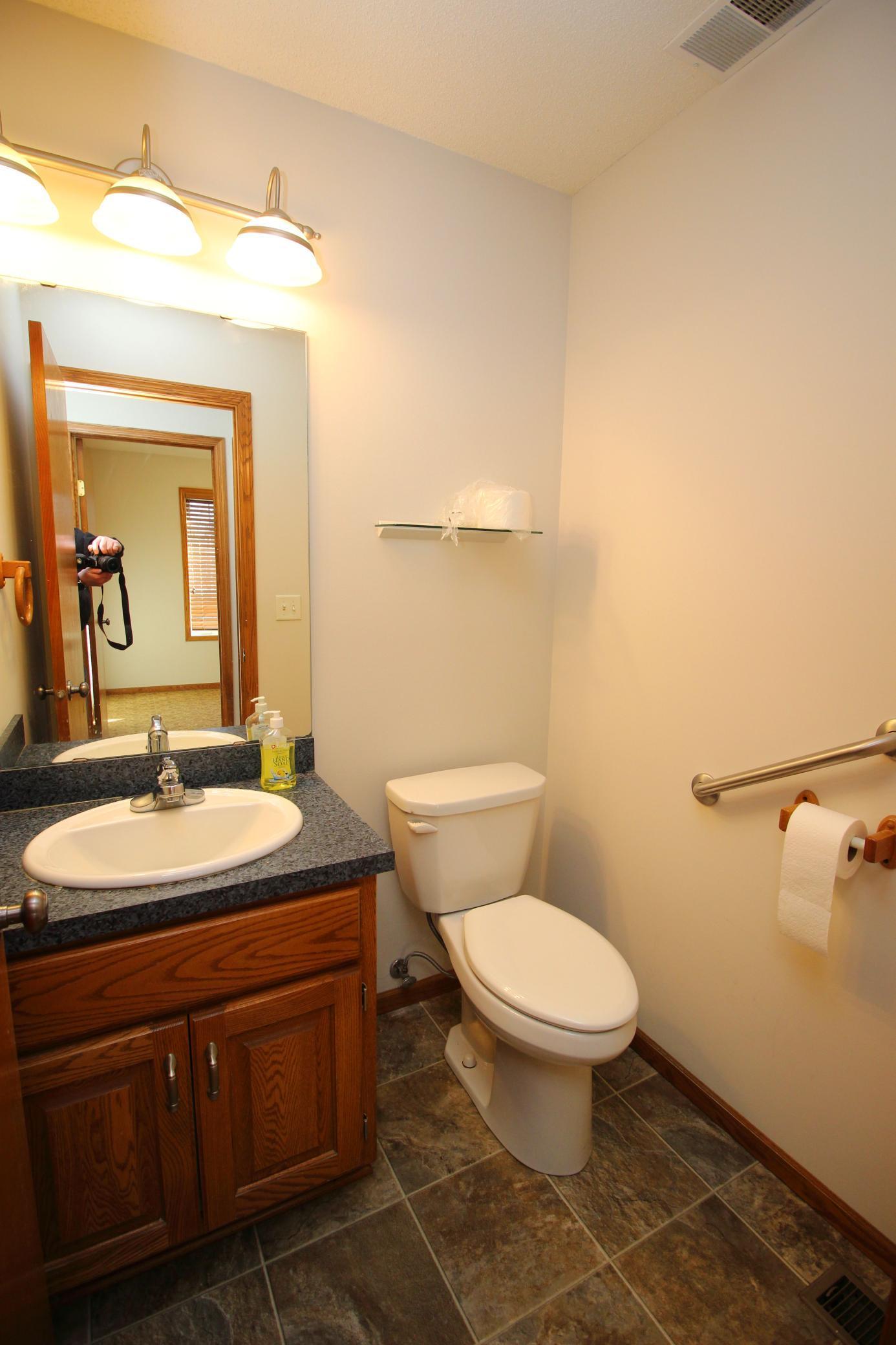 24255 Fillmore Circle, Bethel, Minnesota image 23