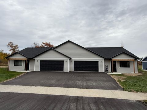 Apartment For Sale - 6809 Hamilton Park Park<br/> Beltrami County, Bemidji, MN 56601