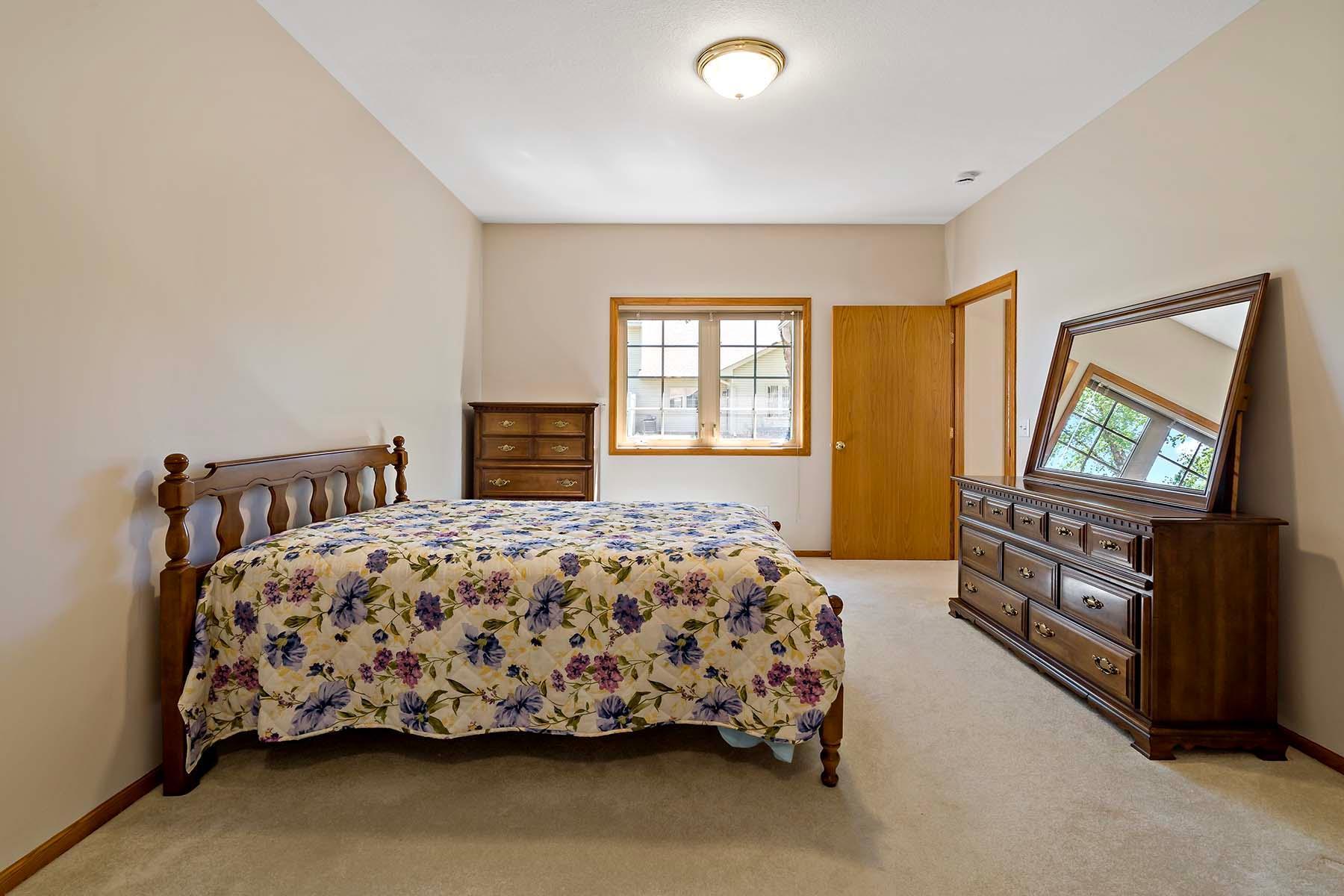 2990 David Circle, Saint Paul, Minnesota image 26