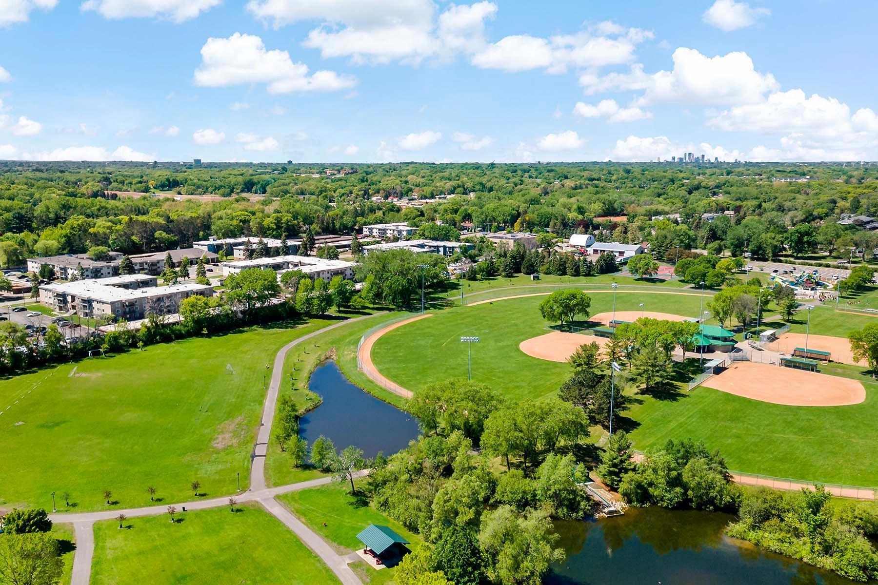 2990 David Circle, Saint Paul, Minnesota image 36