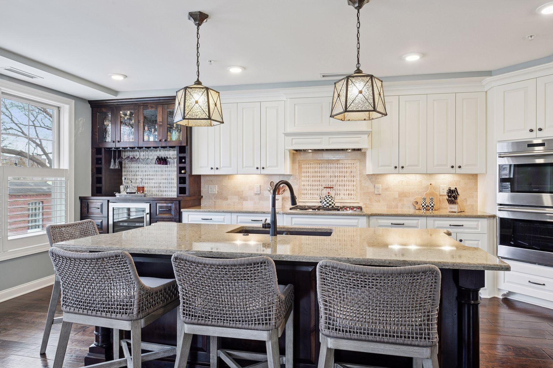 415 Indian Mound Street #103, Wayzata, Minnesota image 12