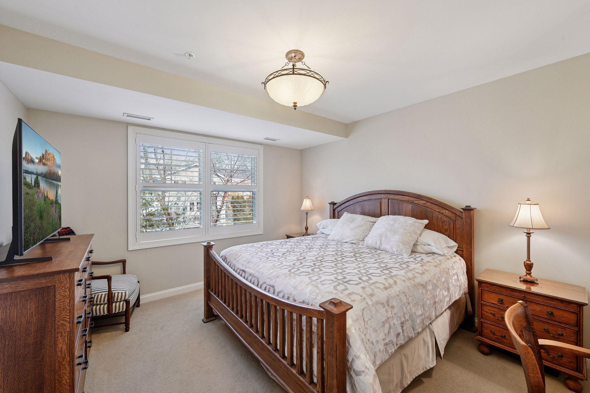 415 Indian Mound Street #103, Wayzata, Minnesota image 21