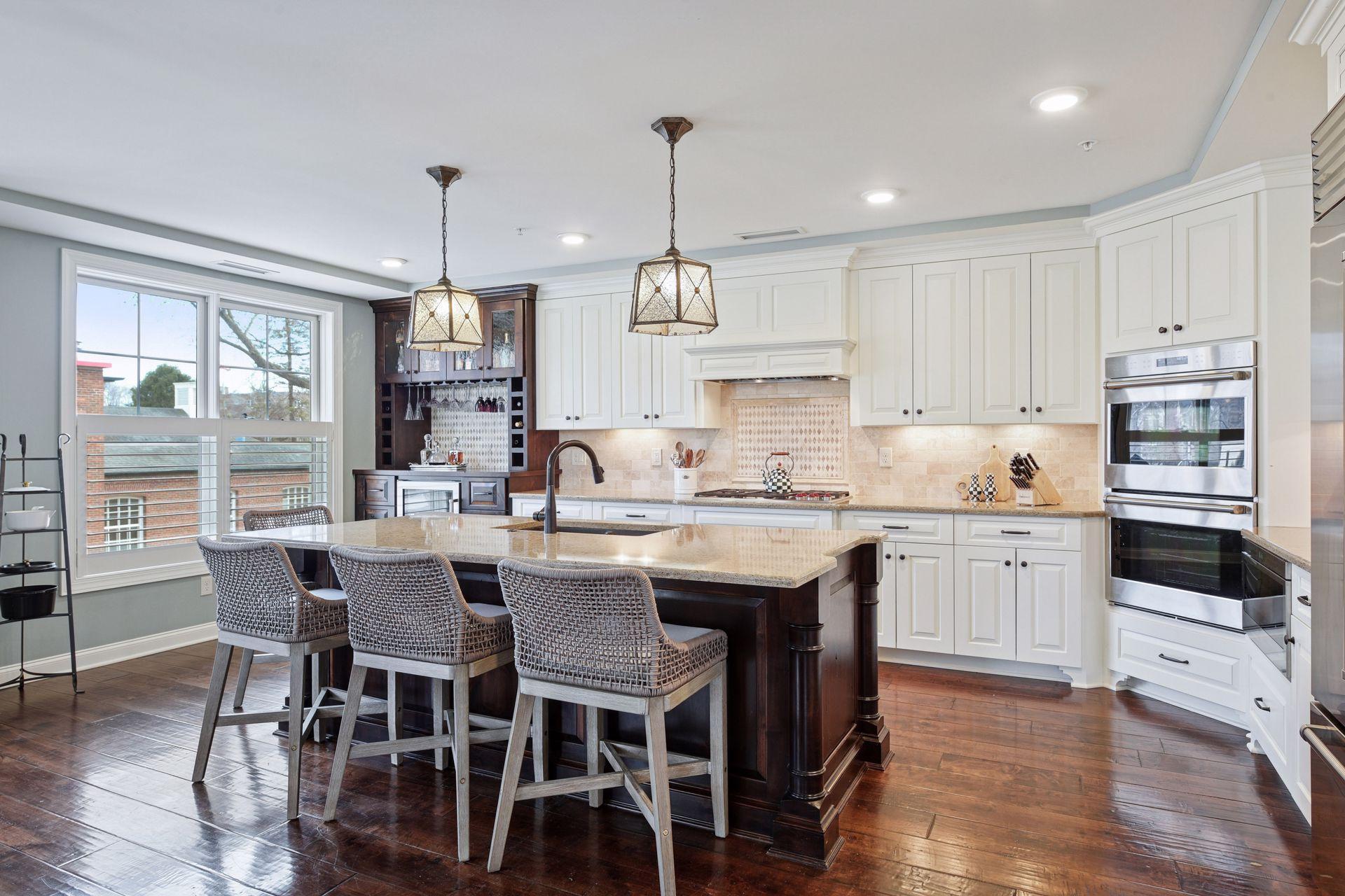 415 Indian Mound Street #103, Wayzata, Minnesota image 11