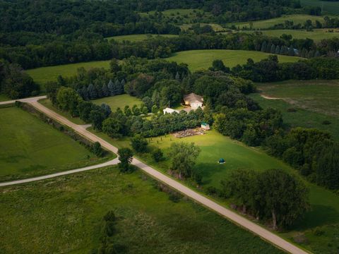 Homes For Sale - 24515 Kent Avenue<br/> Rice County, Morristown, MN 55052