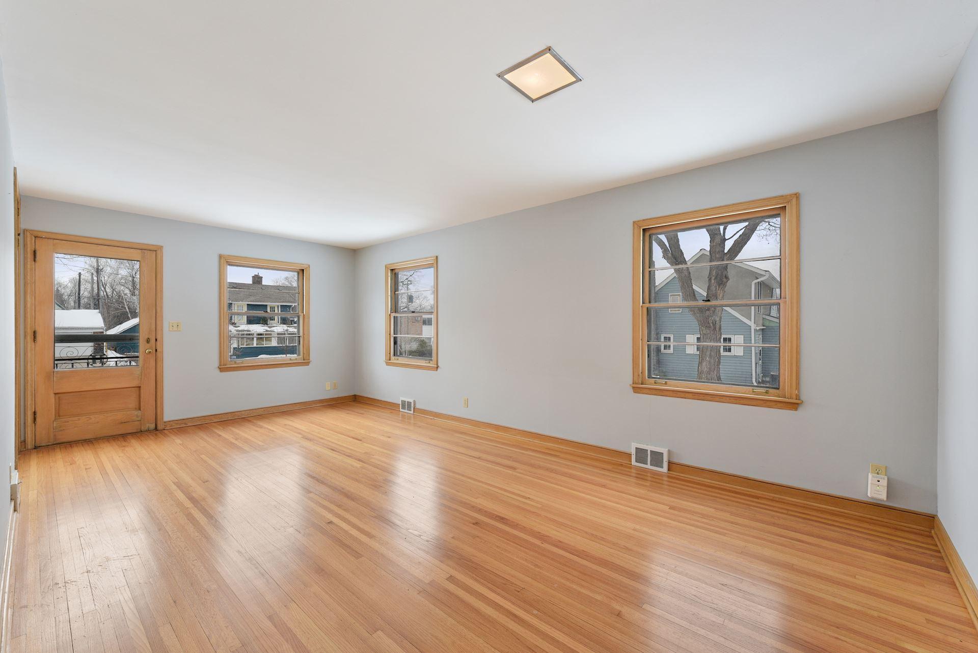 720 Wayzata Boulevard, Wayzata, Minnesota image 6