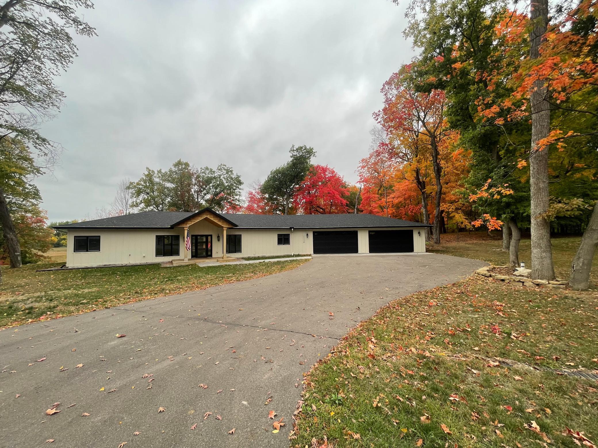 22798 Henna Avenue, Forest Lake, Minnesota image 2