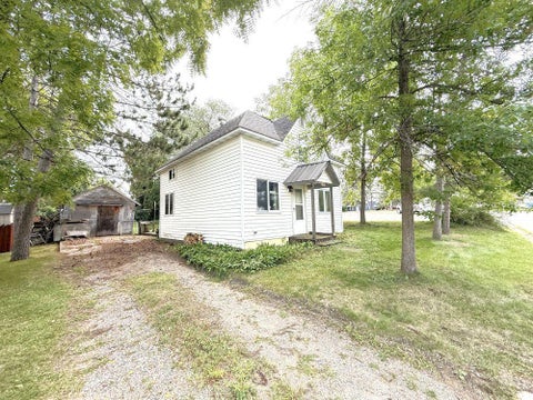 Homes For Sale - 209 E Oak Avenue<br/> Frazee, MN 56544
