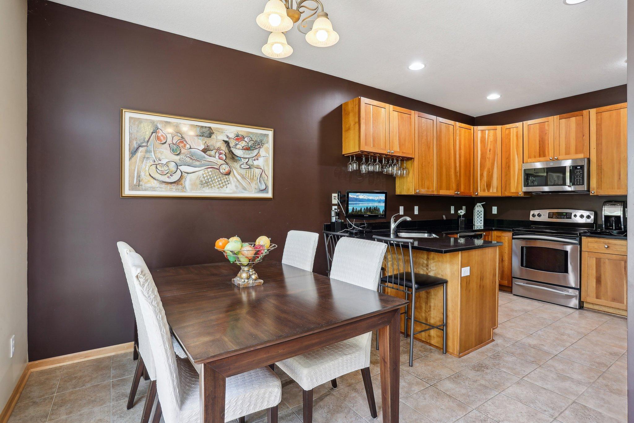 15561 Lilac Drive, Eden Prairie, Minnesota image 7