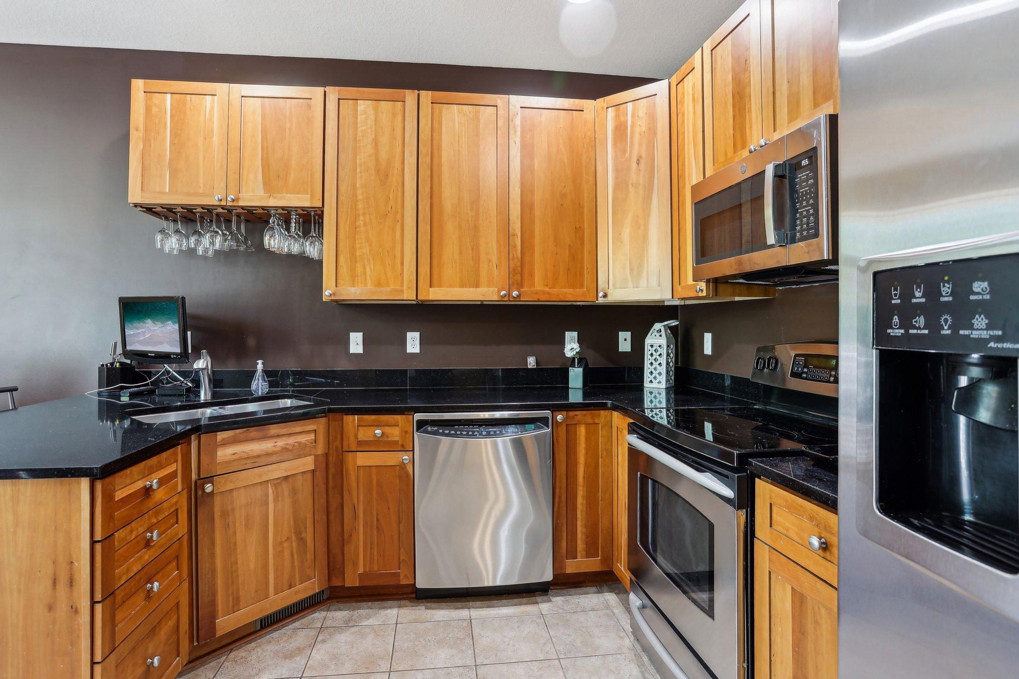 15561 Lilac Drive, Eden Prairie, Minnesota image 9