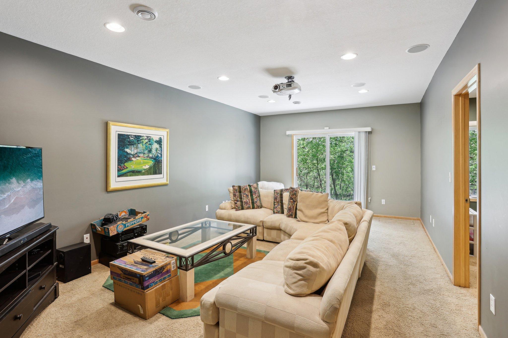 15561 Lilac Drive, Eden Prairie, Minnesota image 31