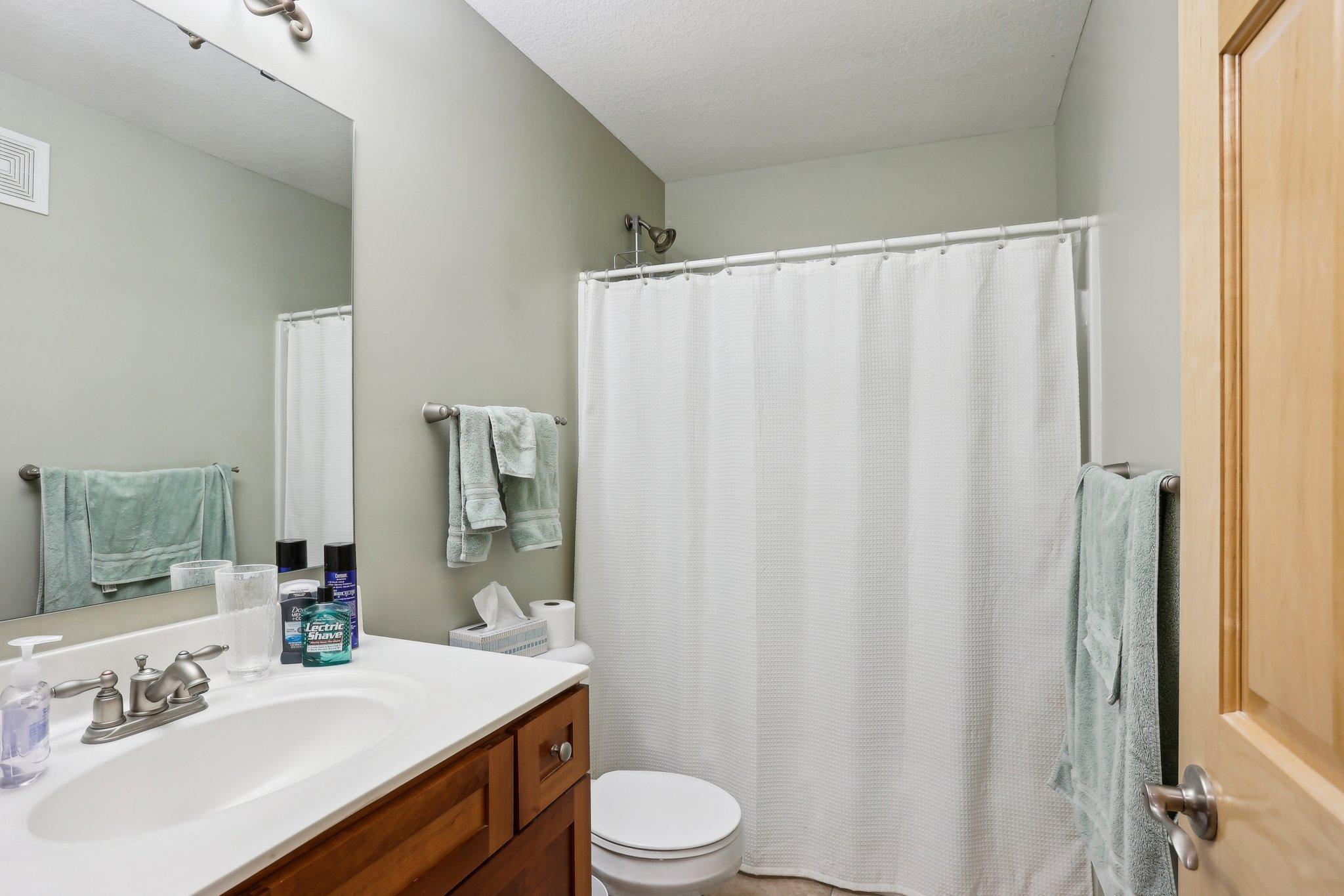 15561 Lilac Drive, Eden Prairie, Minnesota image 22