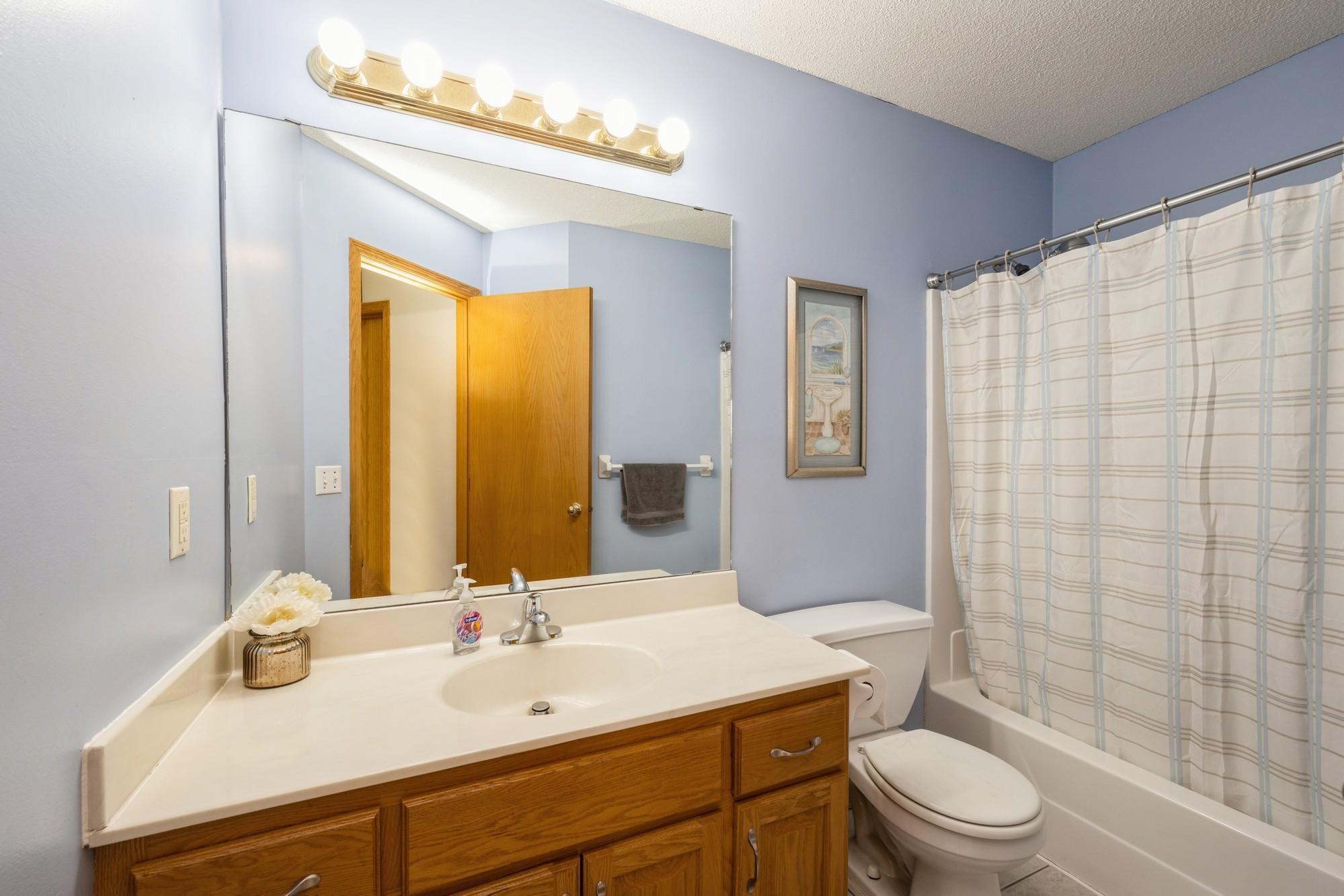 23554 Aspen Drive, Rogers, Minnesota image 15