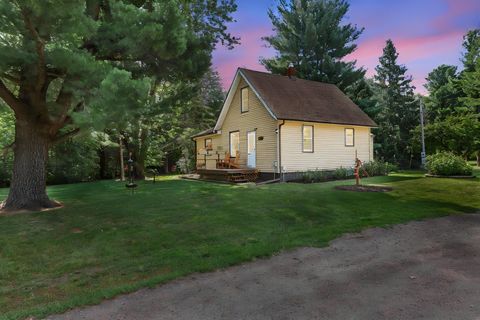 Homes For Sale - 5212 185th Avenue<br/> Wyoming, MN 55092