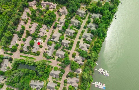 Townhouse For Sale - 27699 Woodland Drive<br/> Chisago City, MN 55013