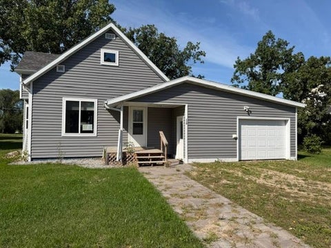 Homes For Sale - 118 4th Street<br/> Roseau County, Greenbush, MN 56726