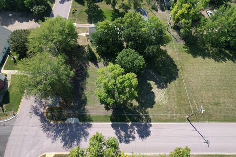 Vacant Land For Sale - 211 N Prairie Street<br/> Sherburn, MN 56171