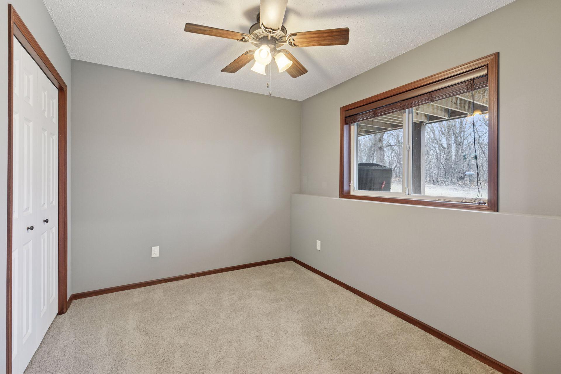 435 Stonewood Lane, Burnsville, Minnesota image 25