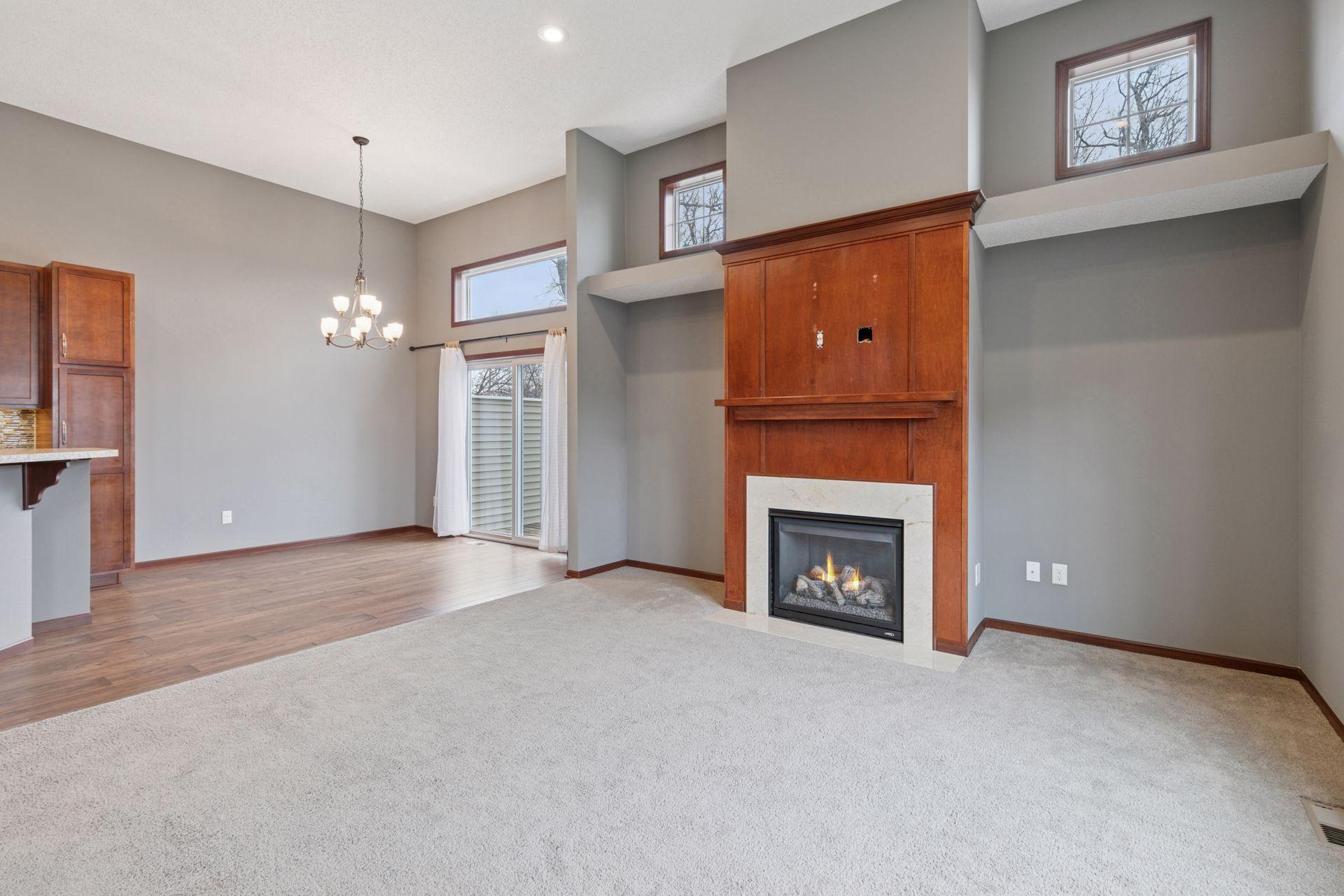 435 Stonewood Lane, Burnsville, Minnesota image 4