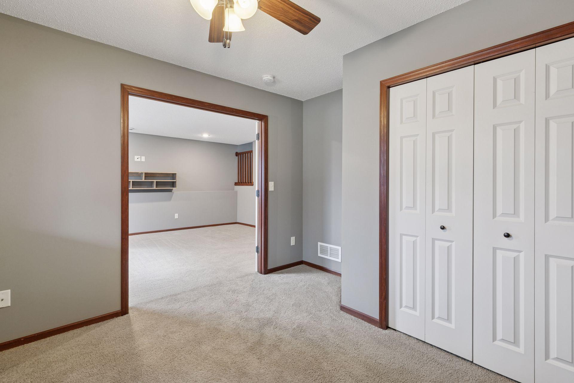 435 Stonewood Lane, Burnsville, Minnesota image 26