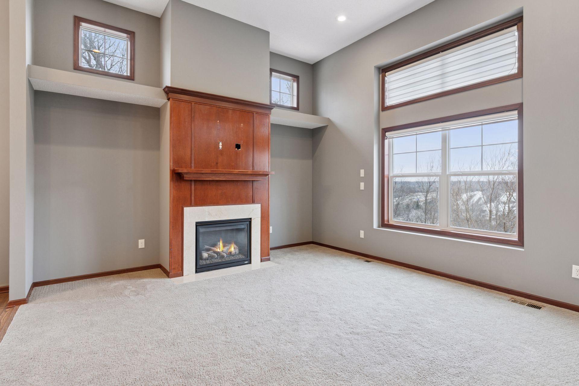 435 Stonewood Lane, Burnsville, Minnesota image 3