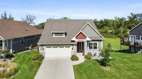 Homes For Sale - 18374 Jurel Way<br/> Dakota County, Lakeville, MN 55044