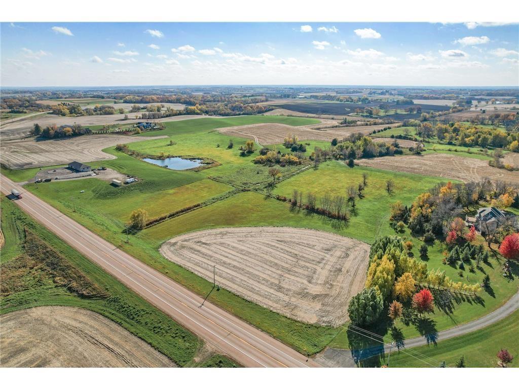 XXX Co Road 10, Chaska, Minnesota image 3