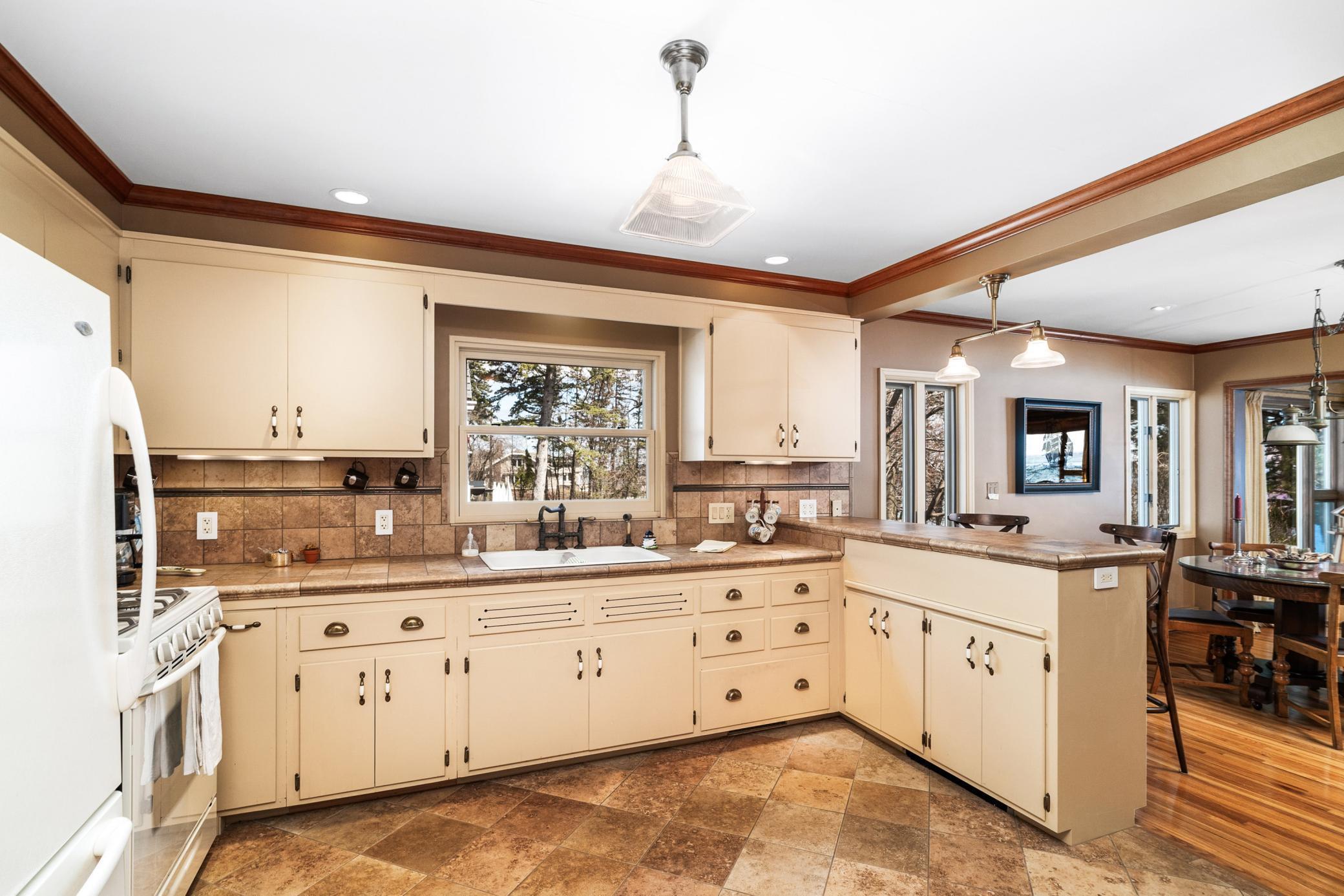 5904 London Road, Duluth, Minnesota image 39