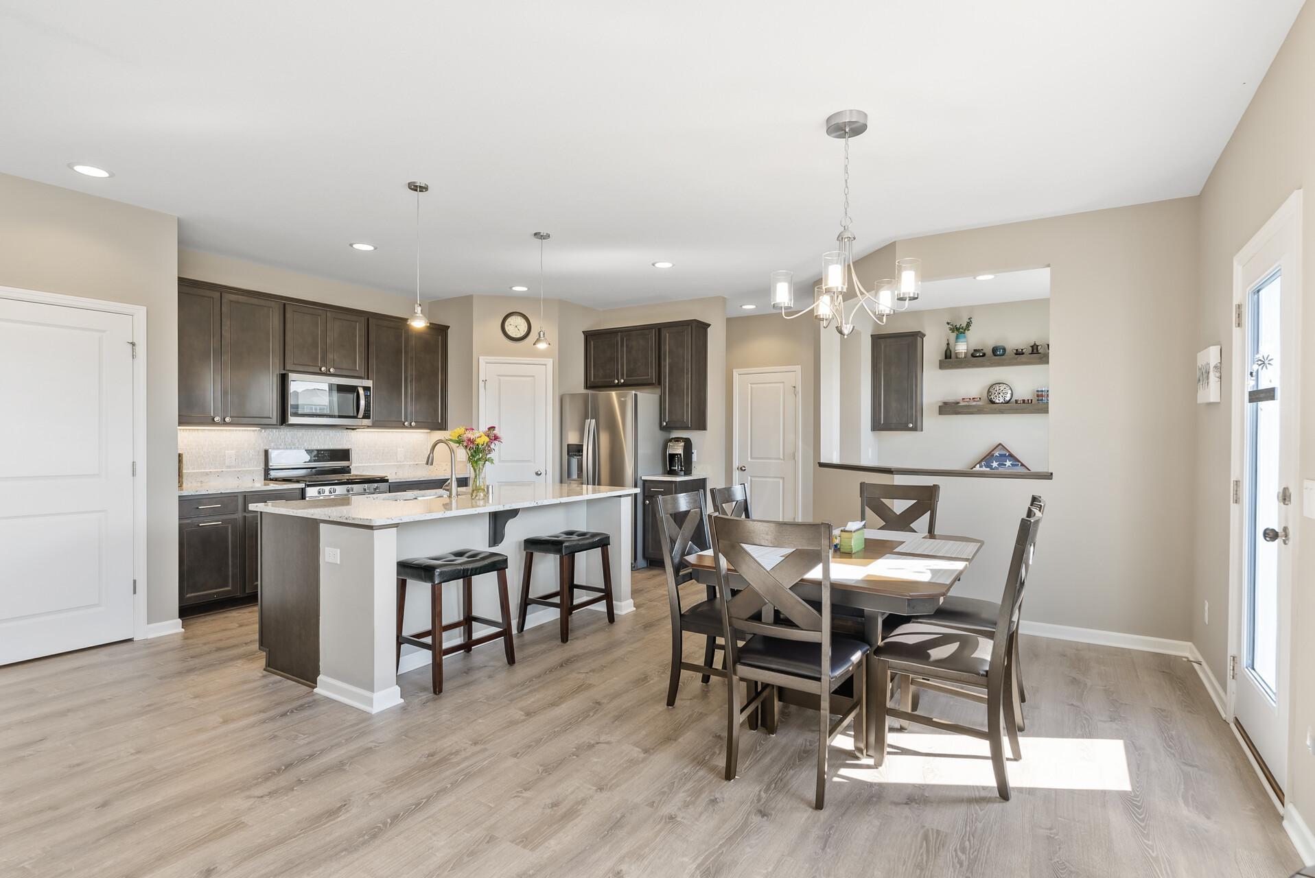 5639 Cheshire Lane, Plymouth, Minnesota image 11