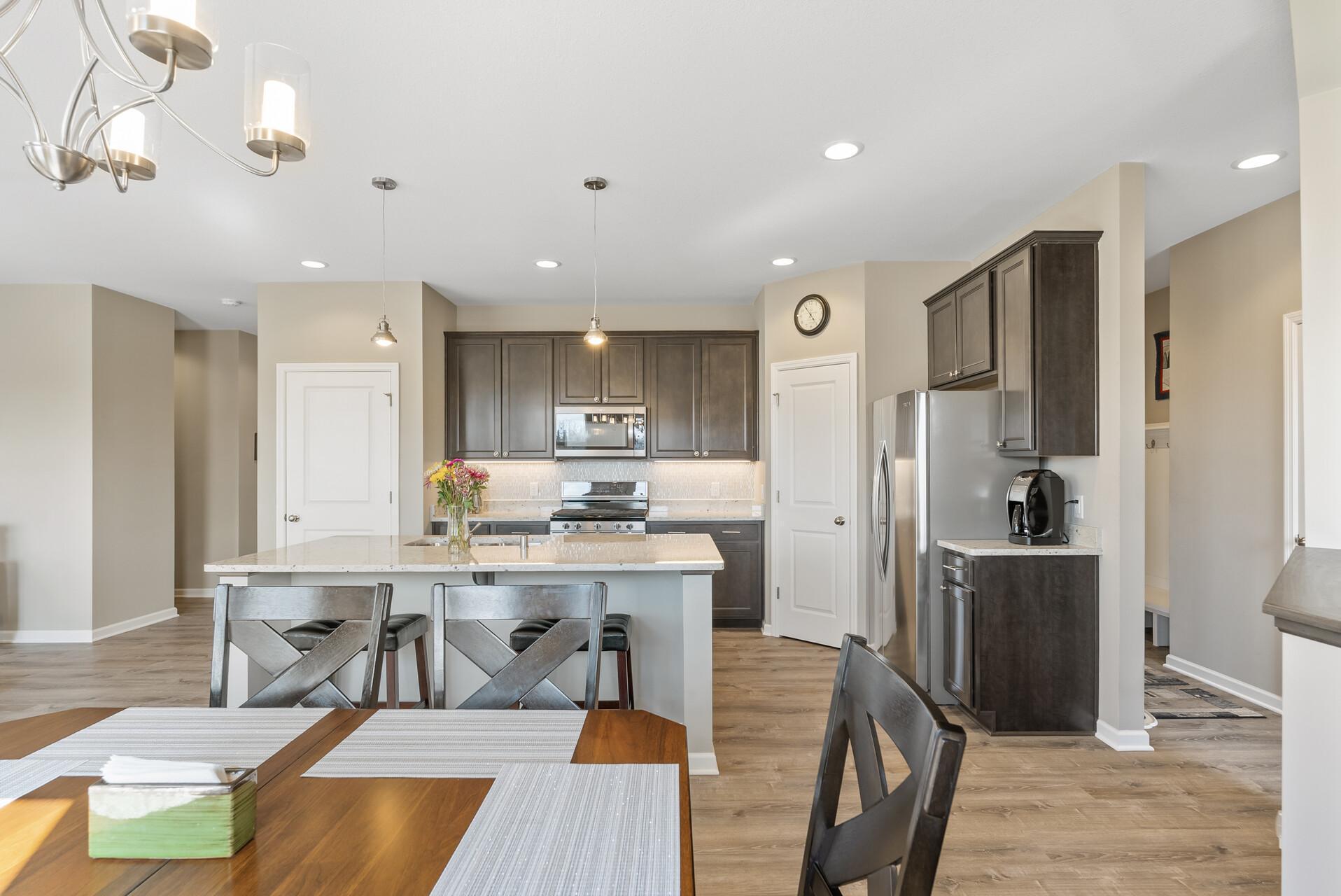 5639 Cheshire Lane, Plymouth, Minnesota image 14