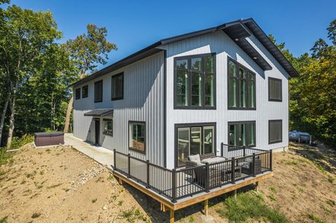 Homes For Sale - 49307 368th Avenue<br/> Frazee, MN 56544