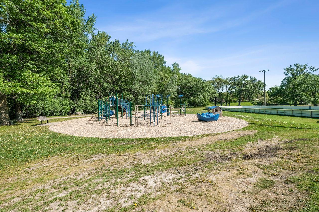 4360 Brookside Court #206, Minneapolis, Minnesota image 22