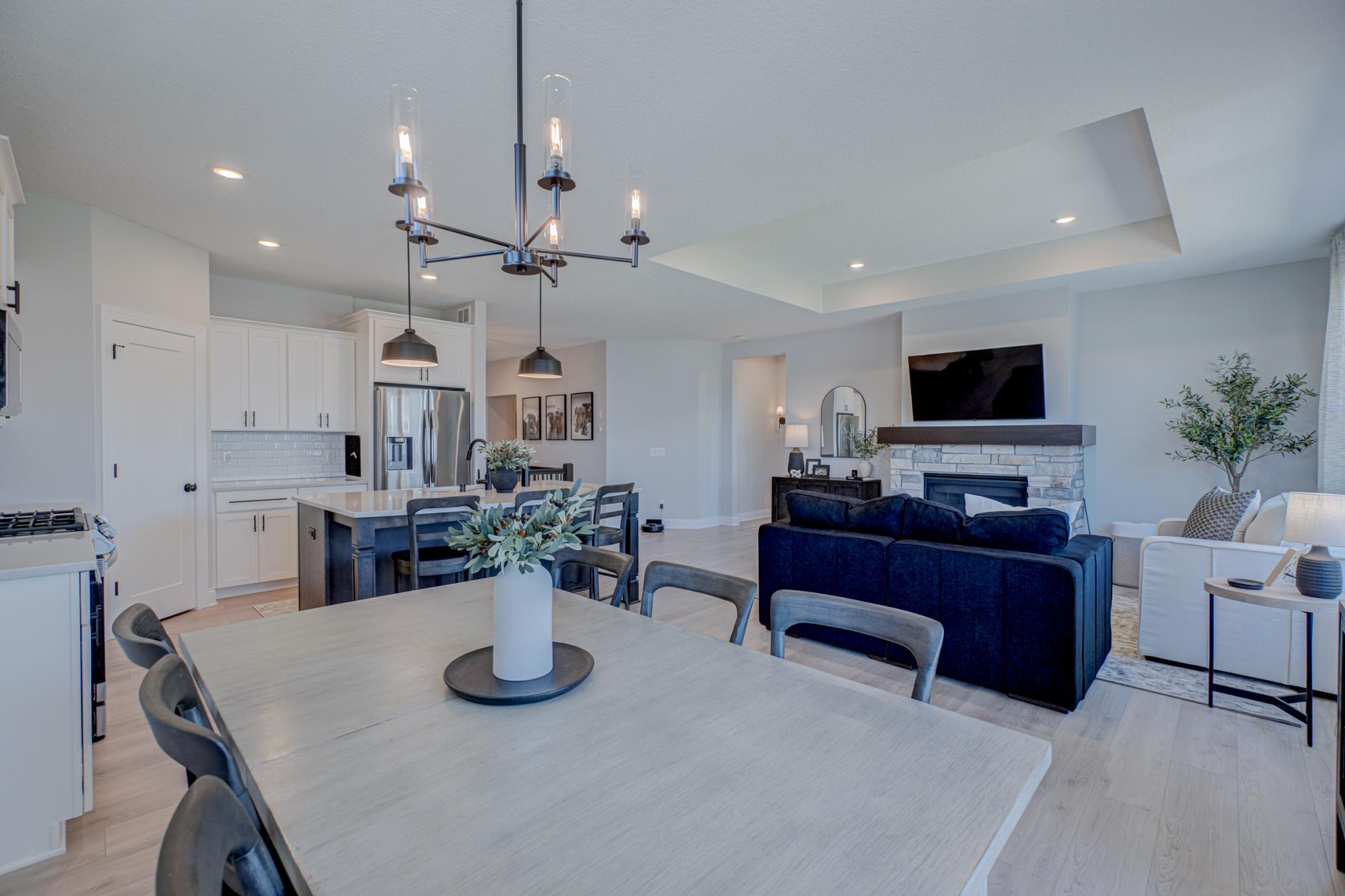 4860 Briarcroft Lane, Woodbury, Minnesota image 18